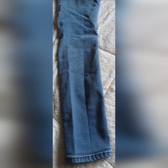 Urban Heritage jeans. Size 7 - Picture 15 of 16